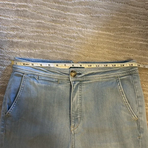 Pilcro & the Letterpress Women’s High Rise Bootcut Jeans - Picture 9 of 11